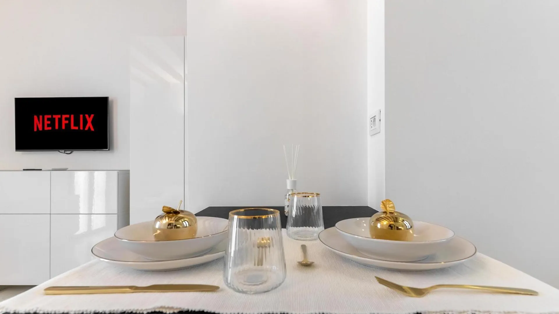Tortona Elegant Apartment - Design District 밀라노